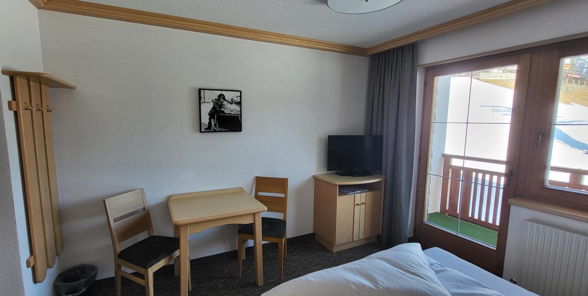 Appartements Tschol Martin Sankt Anton am Arlberg Habitación foto
